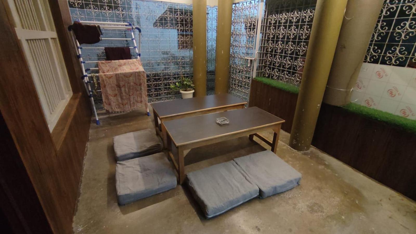 Inka Kashi Hostel Varanasi Bagian luar foto