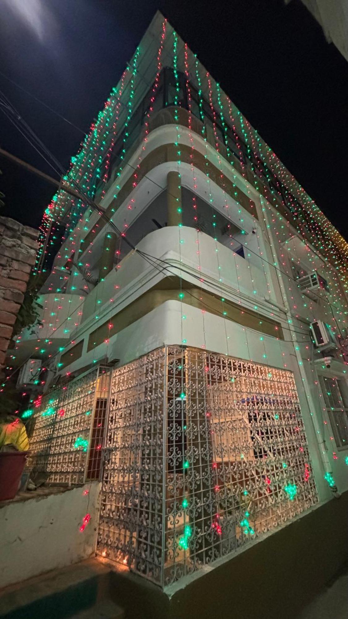 Inka Kashi Hostel Varanasi Bagian luar foto