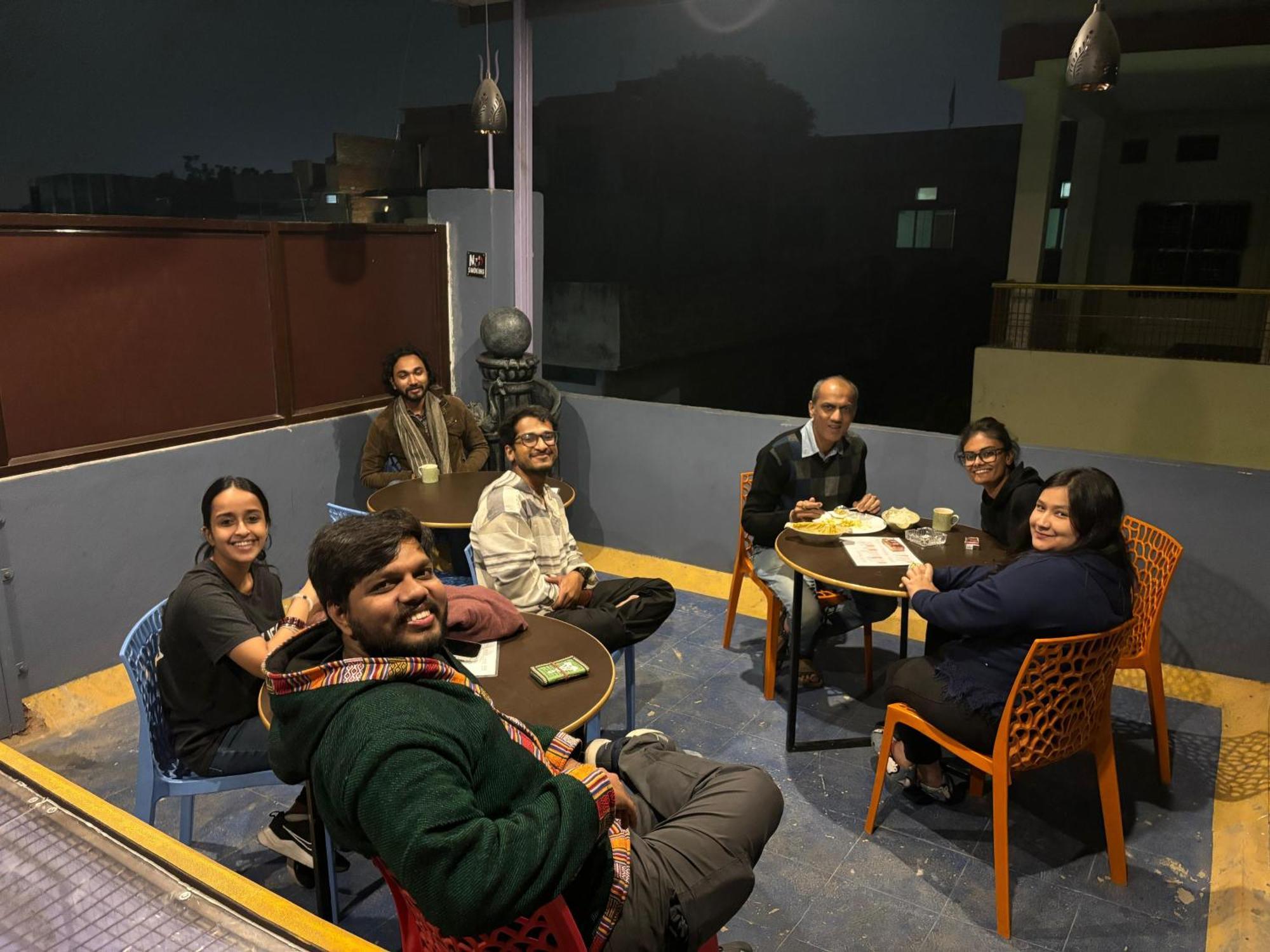 Inka Kashi Hostel Varanasi Bagian luar foto